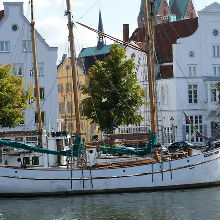Storage At The Museum Port